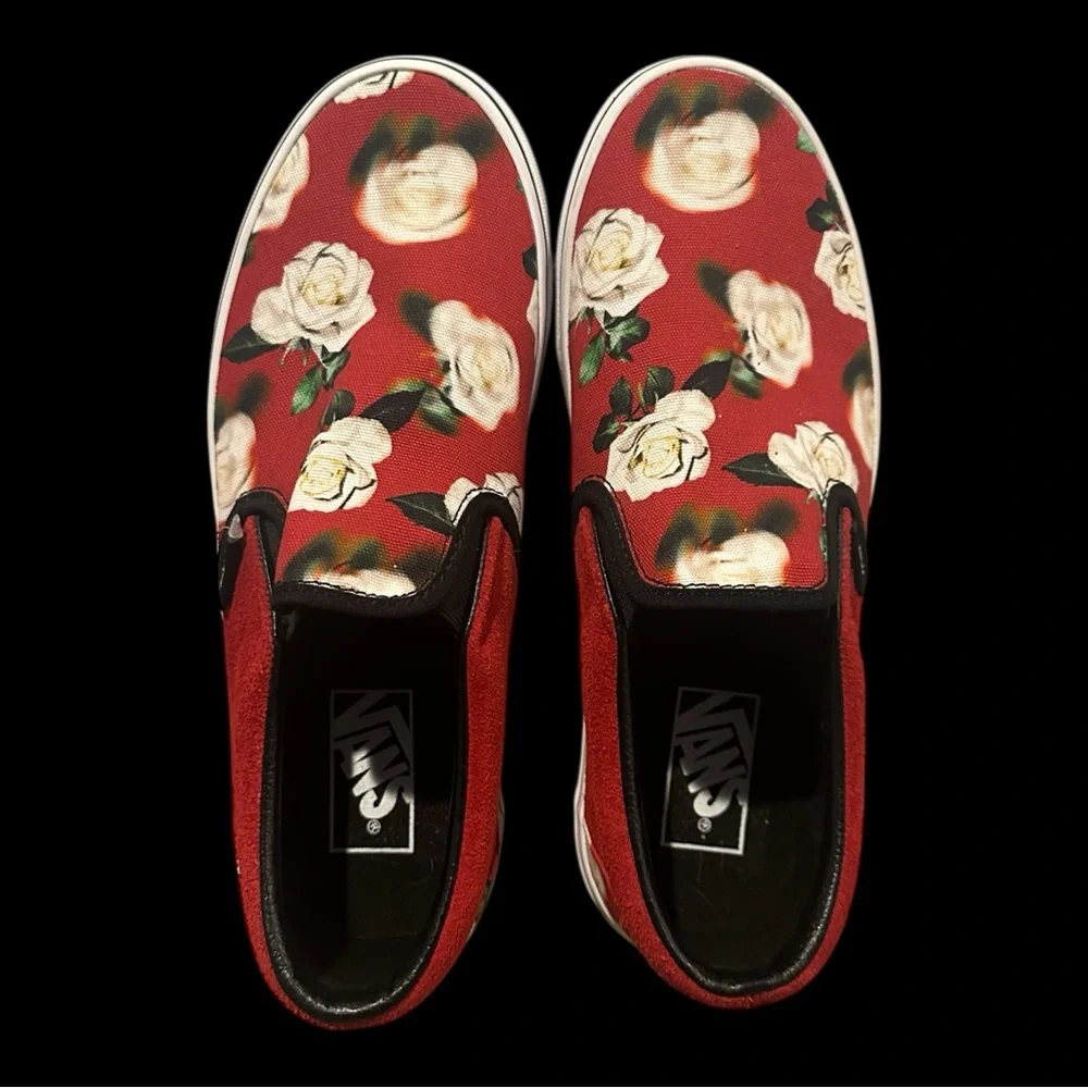 Vans Classic Slip-On Romantic Floral Red Rose Sneakers Men 6.5 Women 8 - Picture 4 of 16